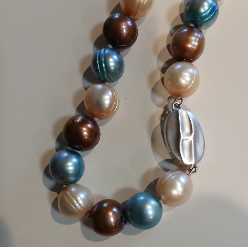 🌏🌟18" Honora Genuine Pearl Necklace 8-10mm. Teal, Taupe & Brown🌟🌏 - Picture 8 of 16